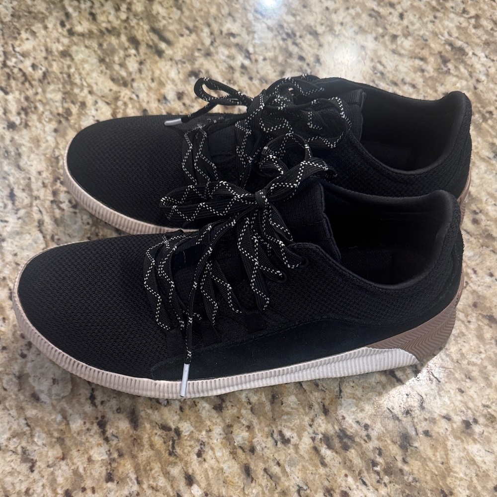SOREL Out N About Sneakers Size 9